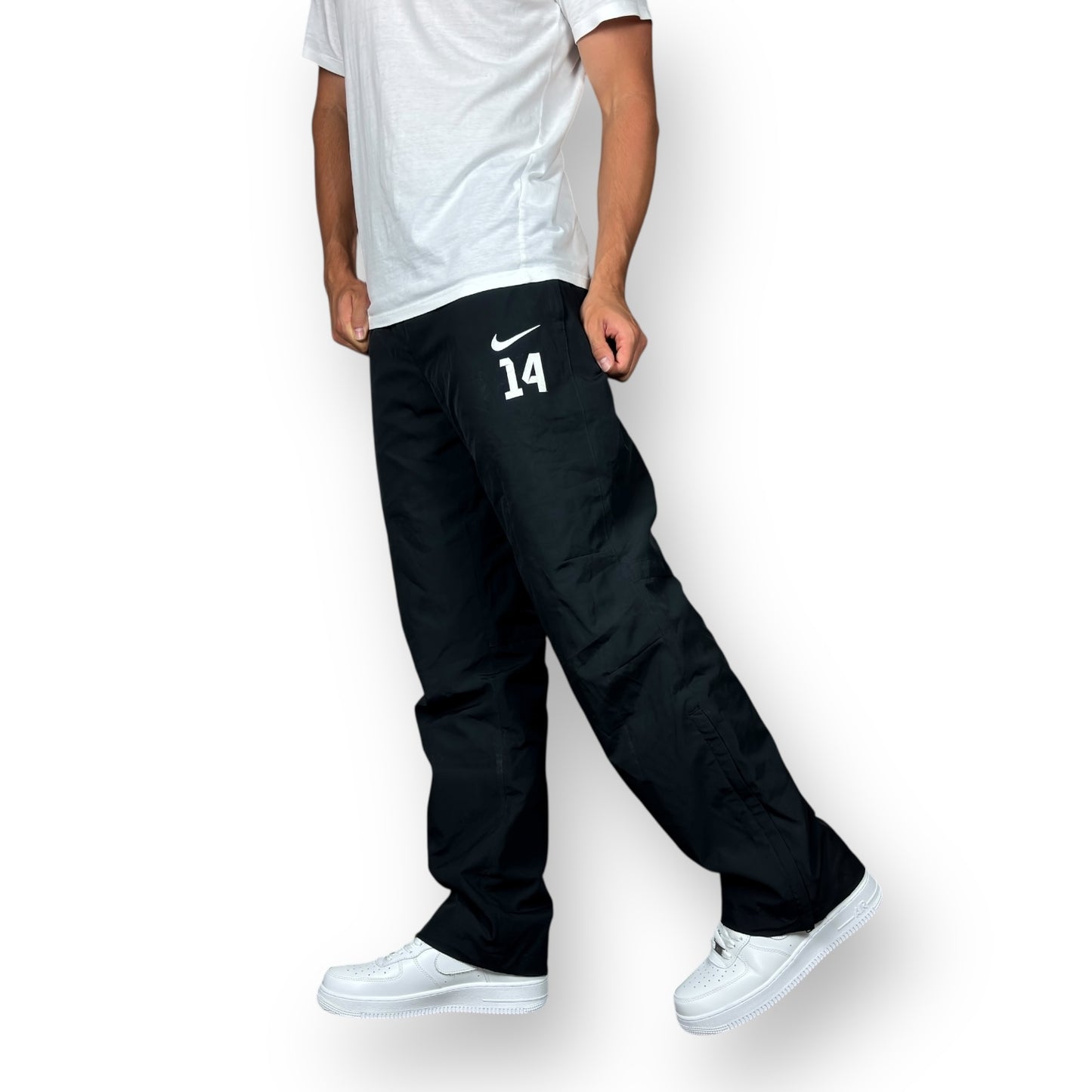 Vintage Nike Trackpants (M)