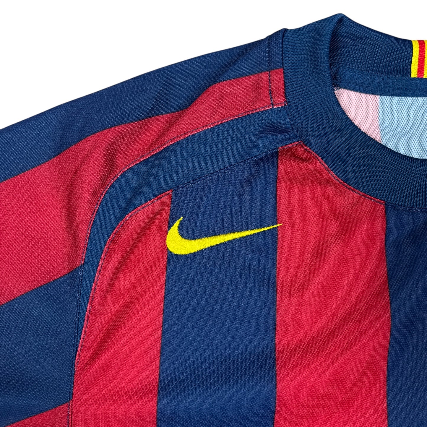 Vintage Nike FC Barcelona Jersey - Ronaldinho (S-M)