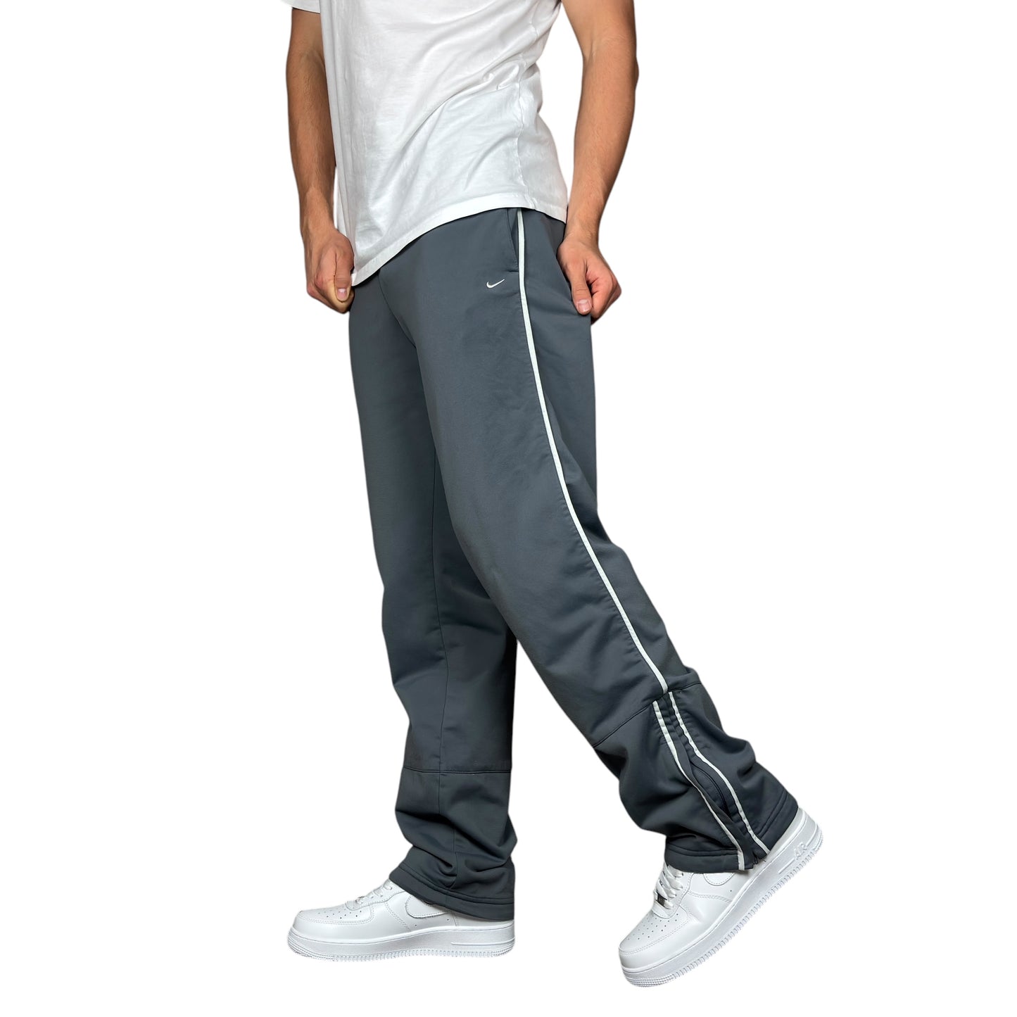 Vintage Nike Trackpants (S-M)