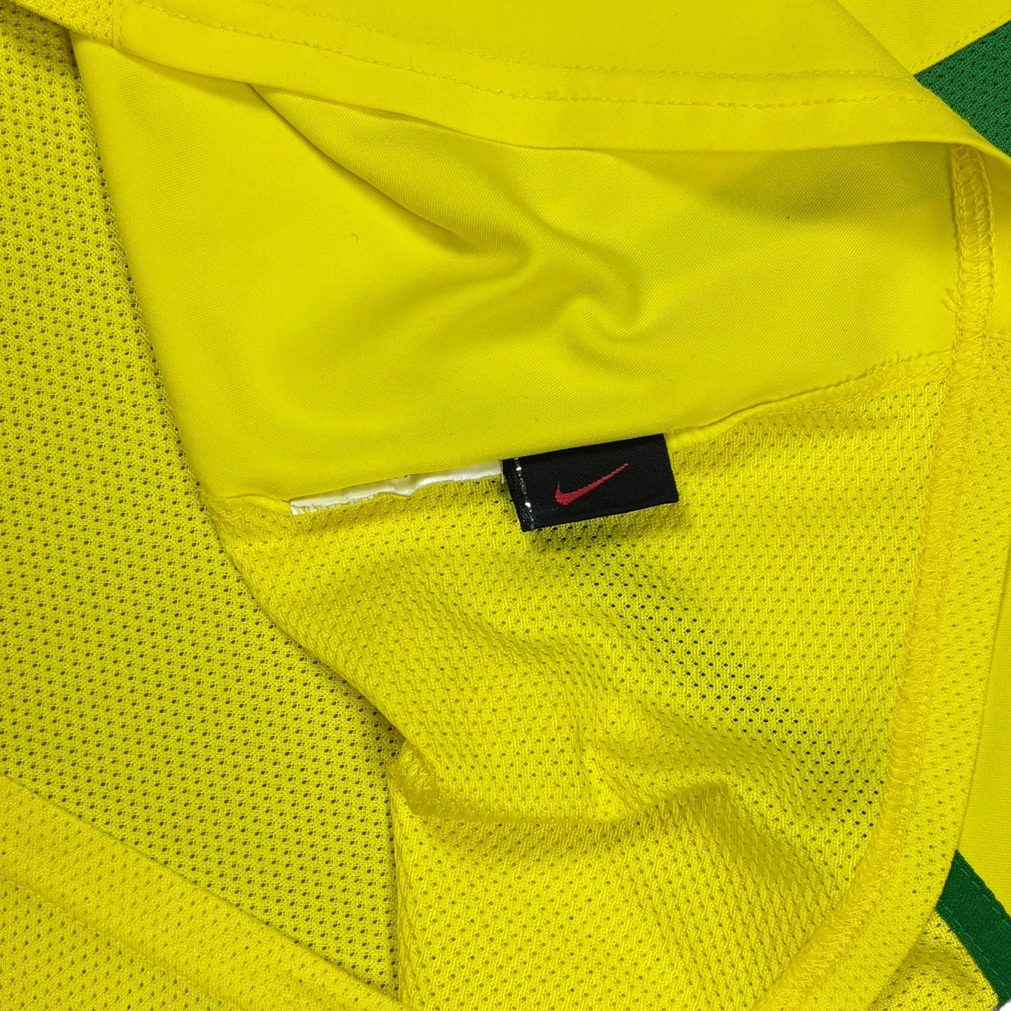 Vintage Nike Brasil Jersey (L)