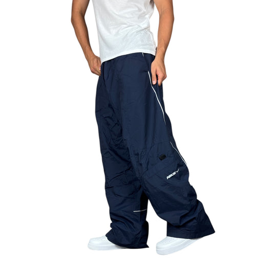 Vintage Nike Trackpants (XXL)