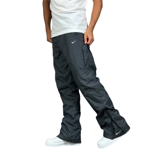 Vintage Nike Trackpants (M-L)