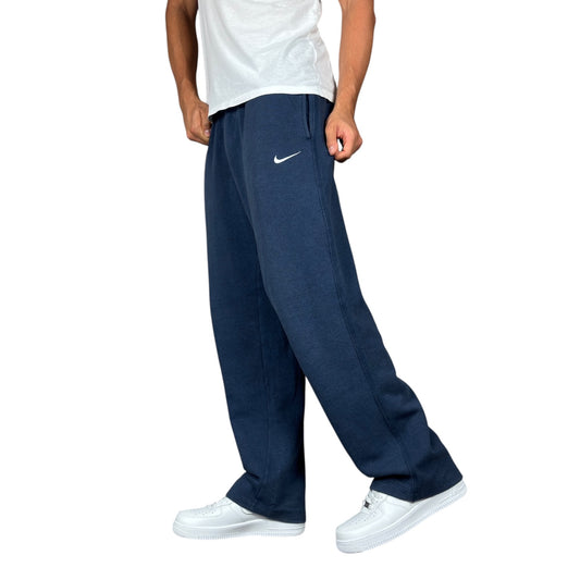 Vintage Nike Sweatpants open leg (M)