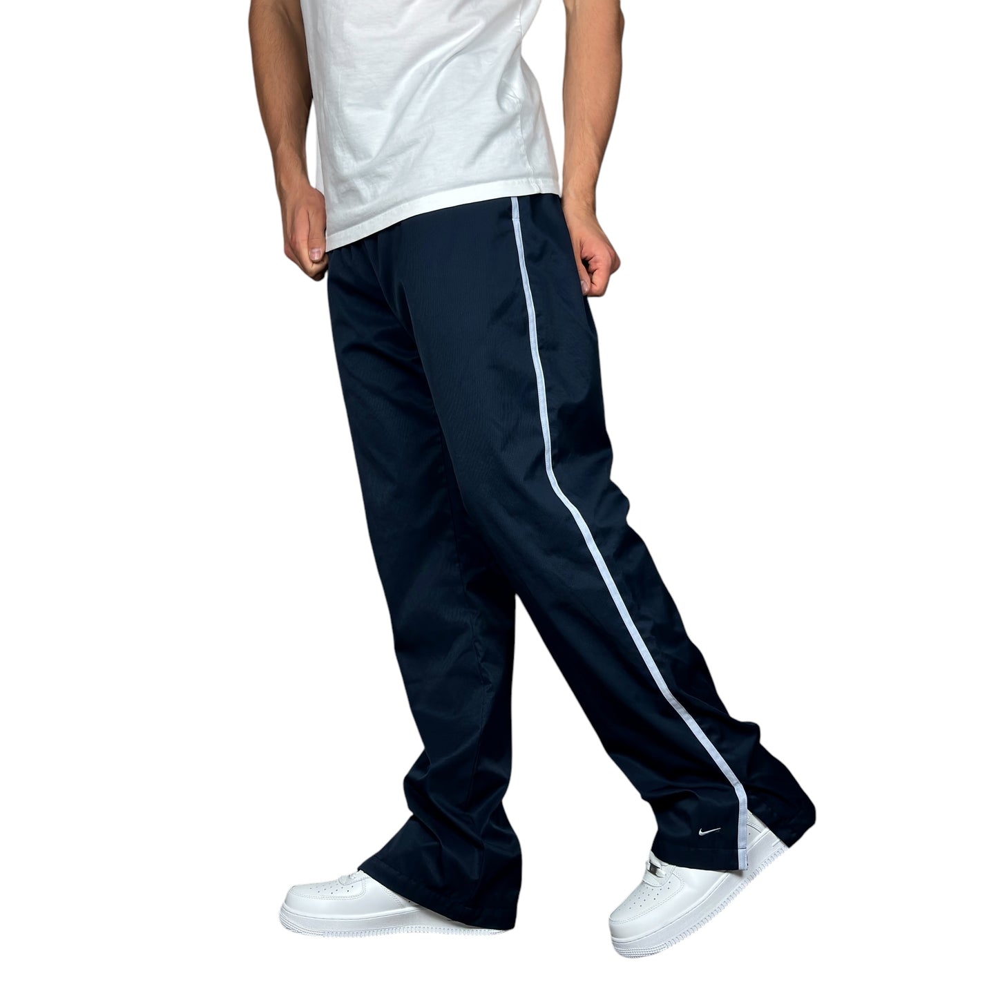 Vintage Nike Trackpants (M-L)