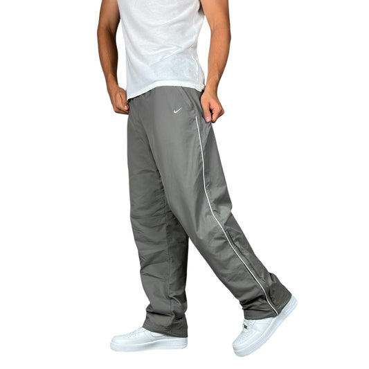 Vintage Nike Trackpants (M)