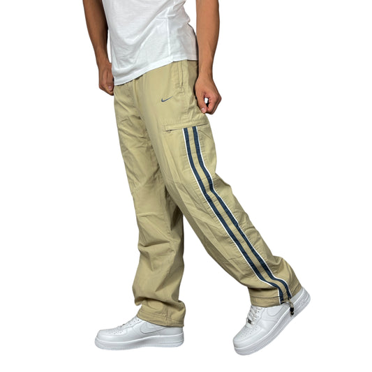 Vintage Nike Trackpants (S-M)